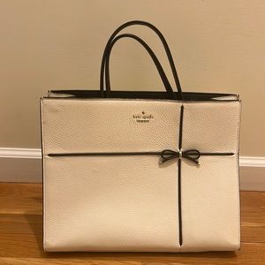 Kate Spade Beige Handbag